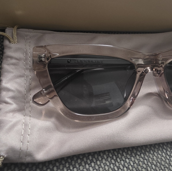 Jenny Bird FIRE! NIB! The Cateye Sunglasses in Crystal Smokey Quartz. R2S!!